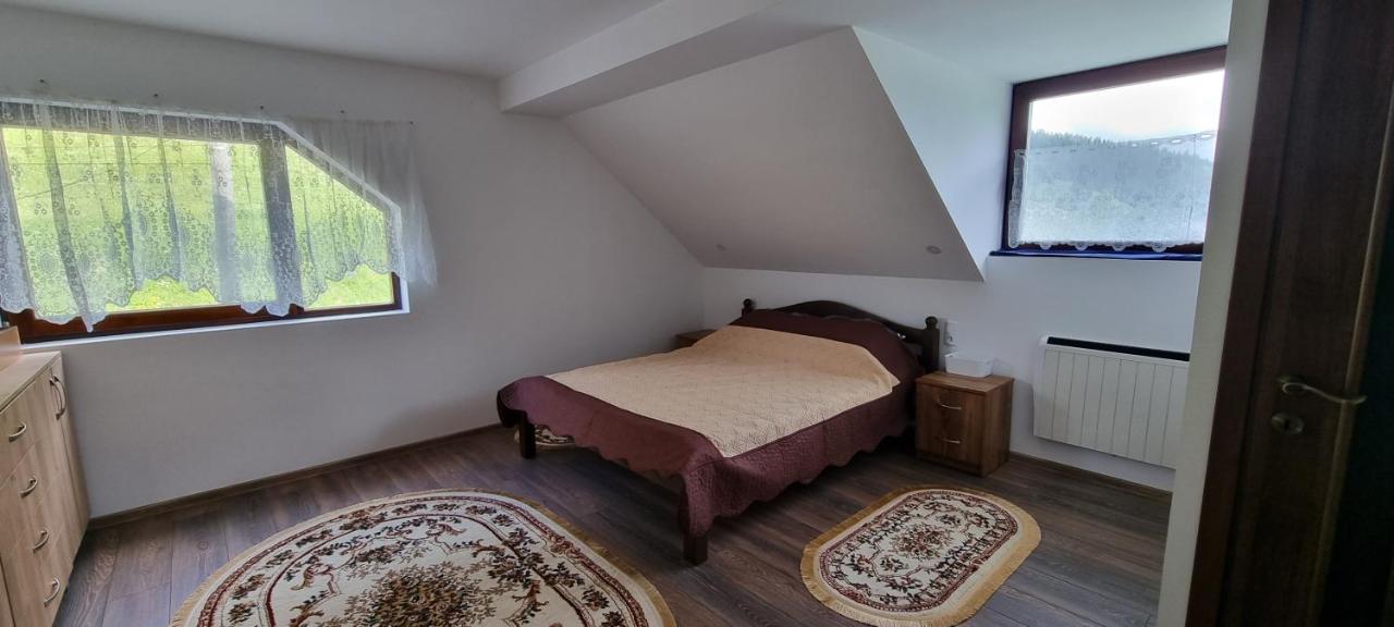 Karacsony Guest House Lunca de Sus Esterno foto