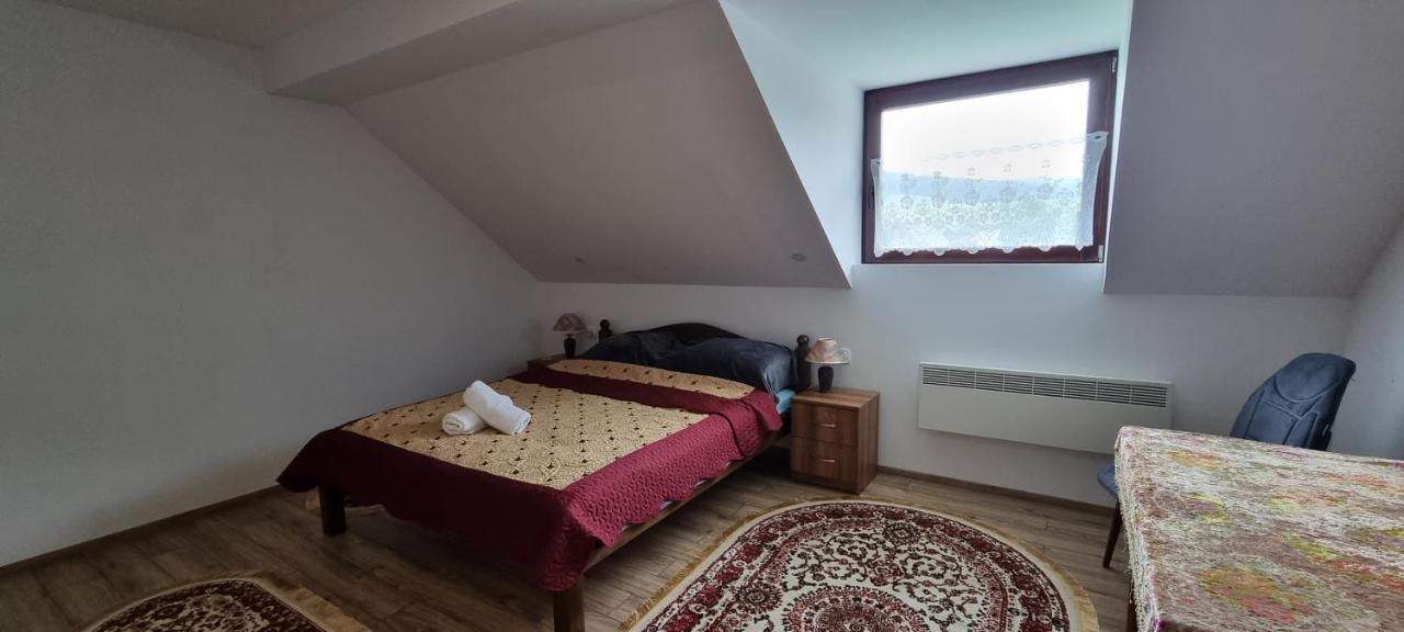 Karacsony Guest House Lunca de Sus Esterno foto